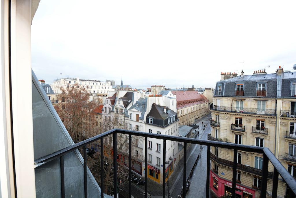 Familia Hotel Paris Dış mekan fotoğraf